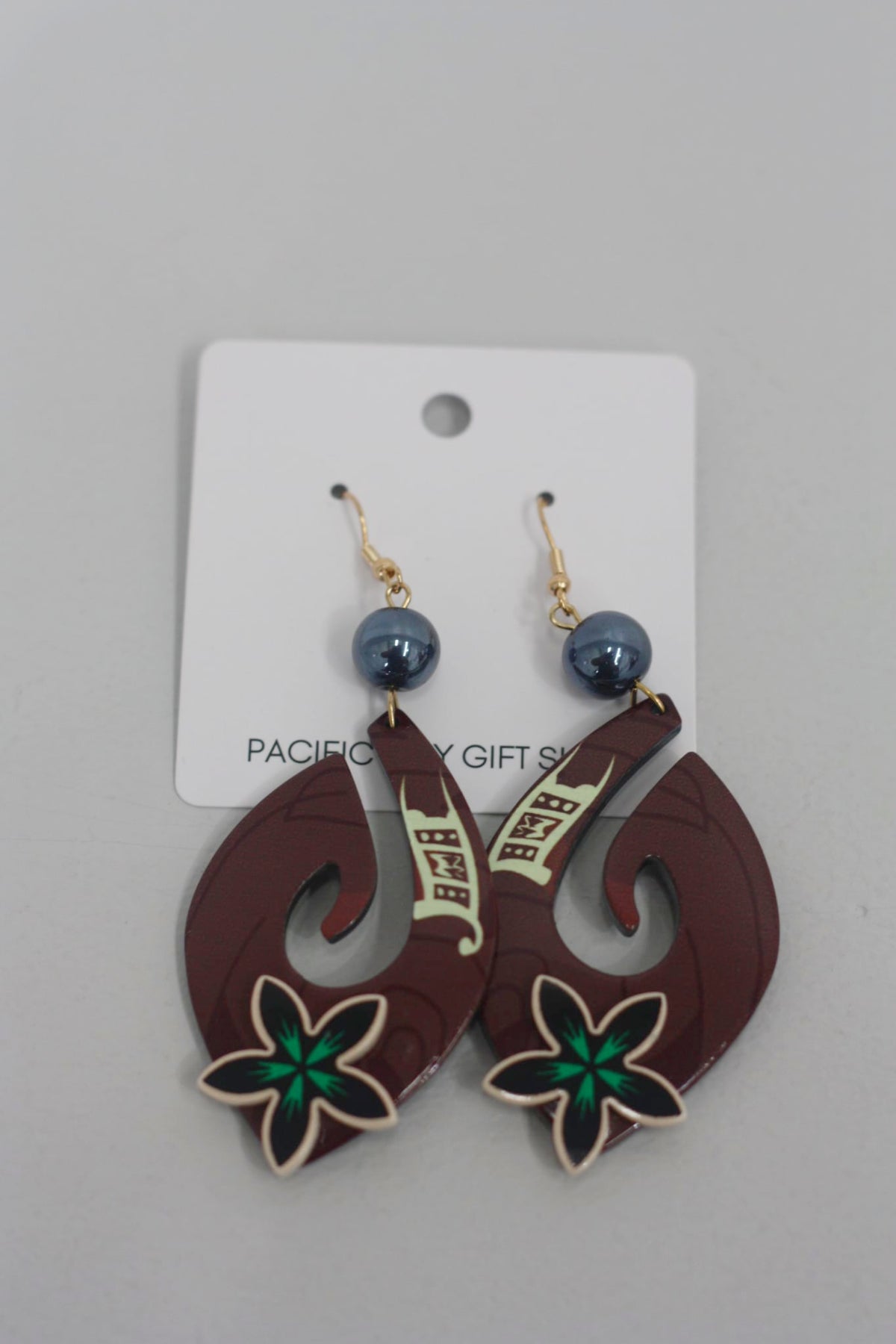 Mona Pearl Elei Earrings