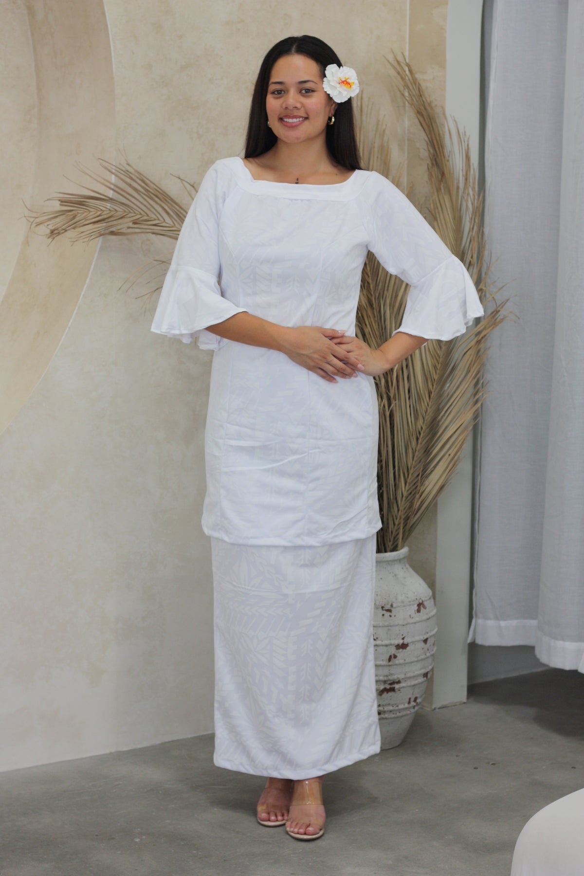 Rimani 3/4 flared sleeve Elei Puletasi (Size 12)