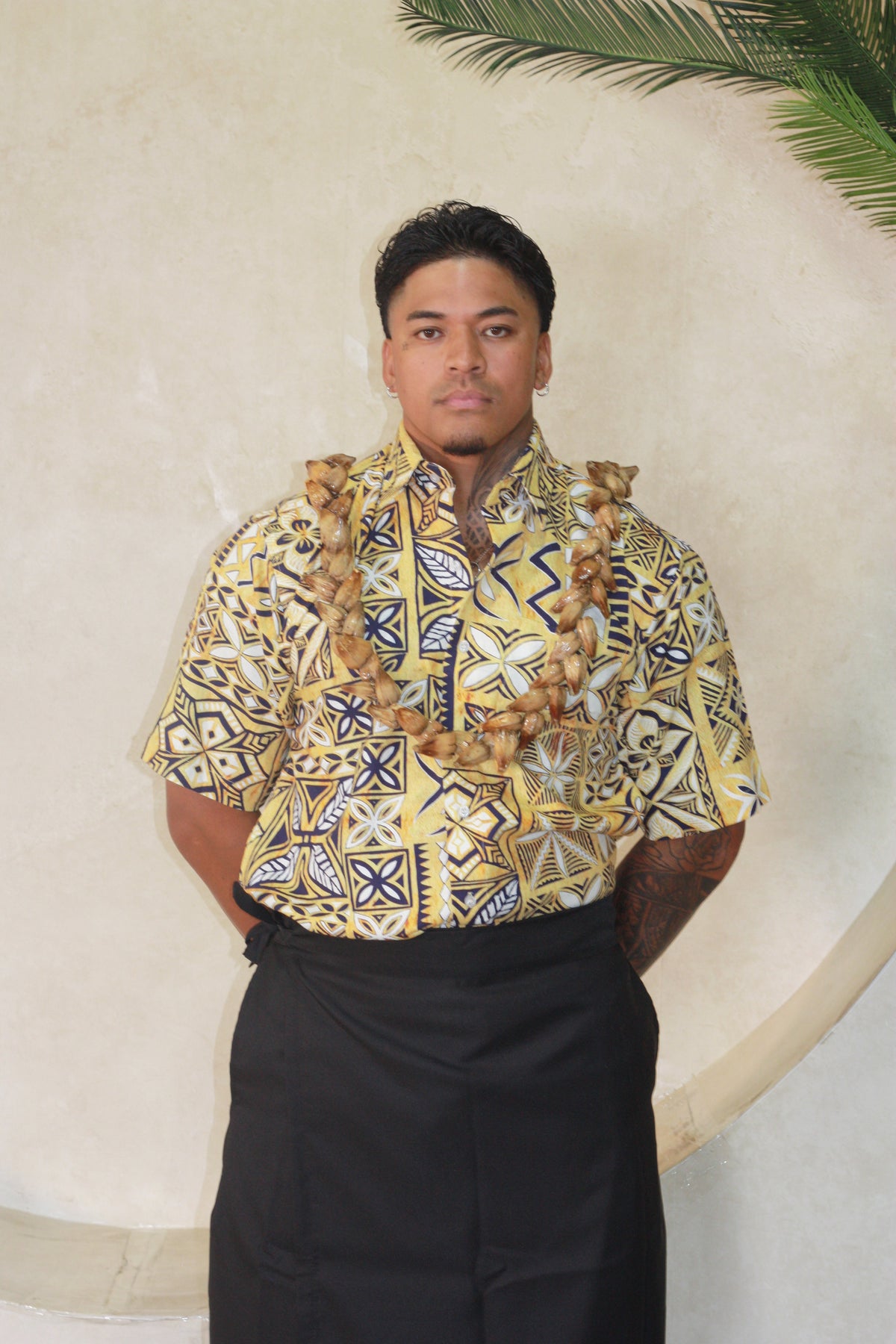 Polynesian Fashion Men's Lalolagi Shirts